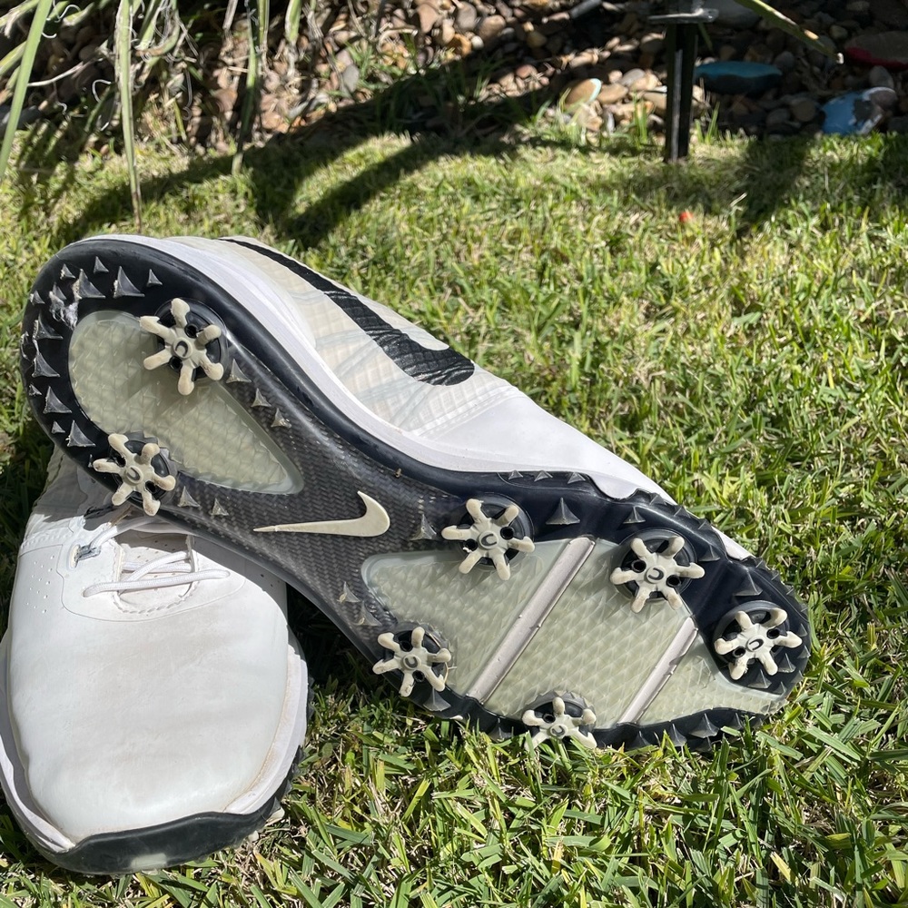 Golf shoes {Nike Lunarlon} size 91/2